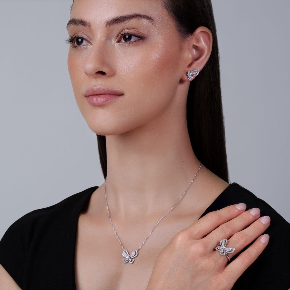 バタフライ・リング ダイヤモンド