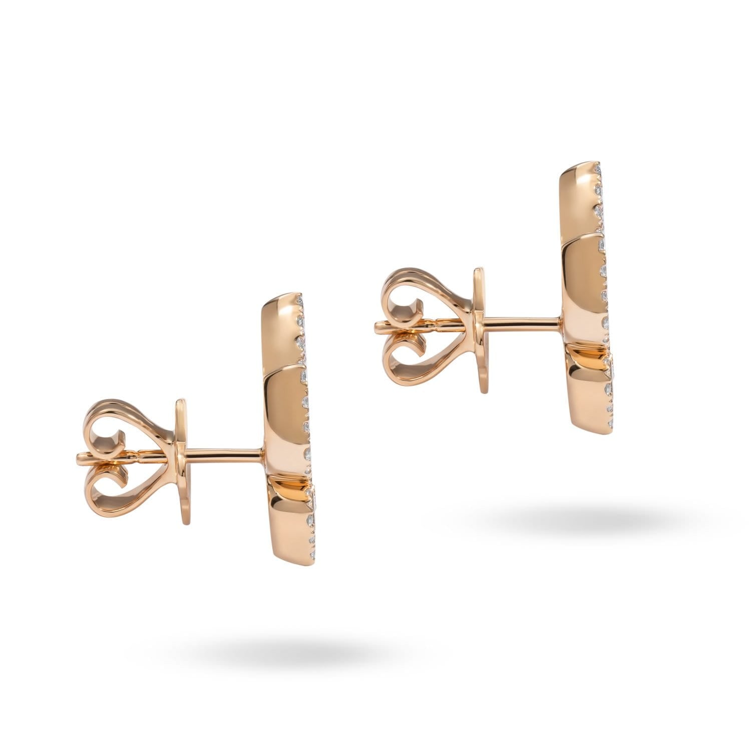 أقراط الفراشة مع عرق اللؤلؤ