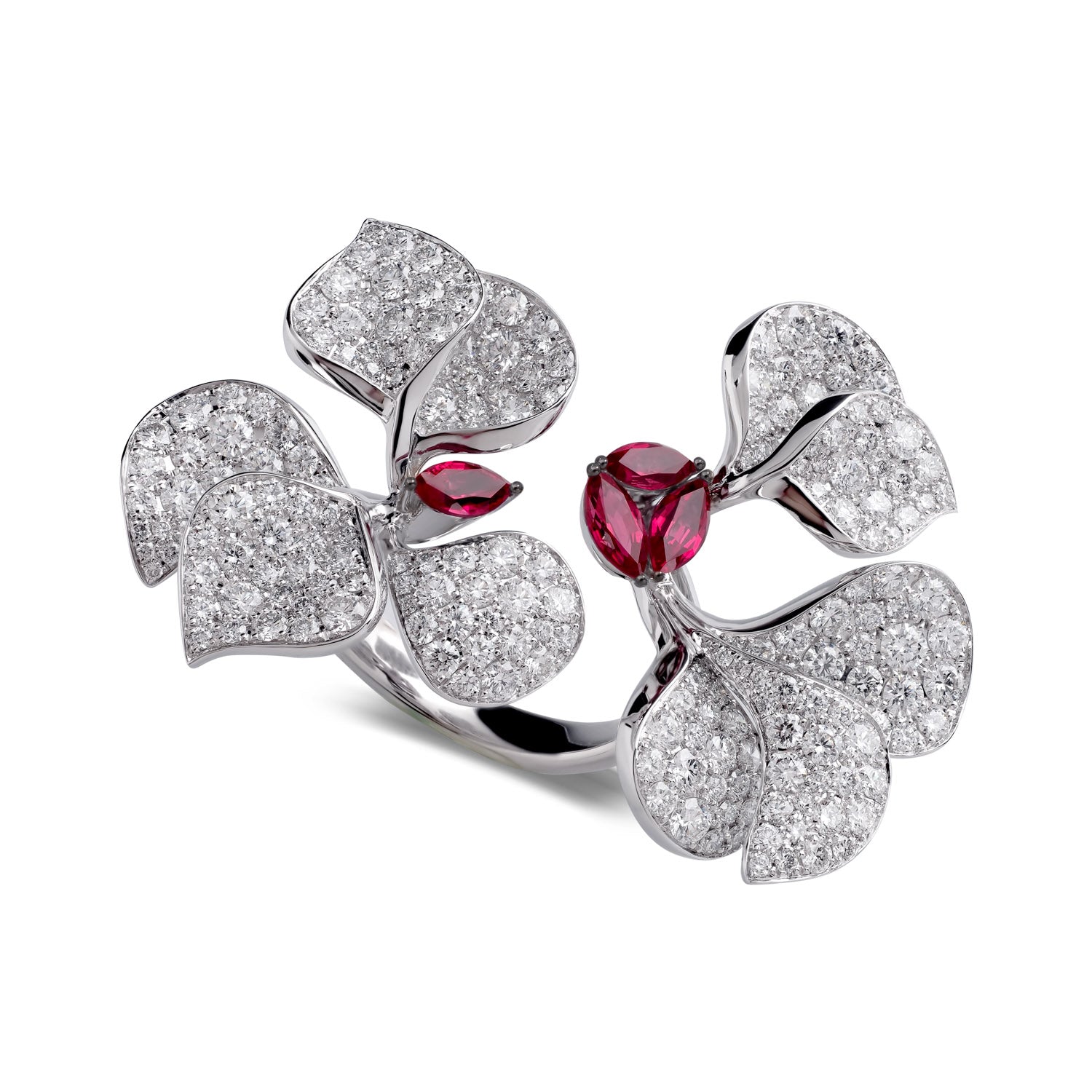 À FLEUR DE PARIS Rubin Ring