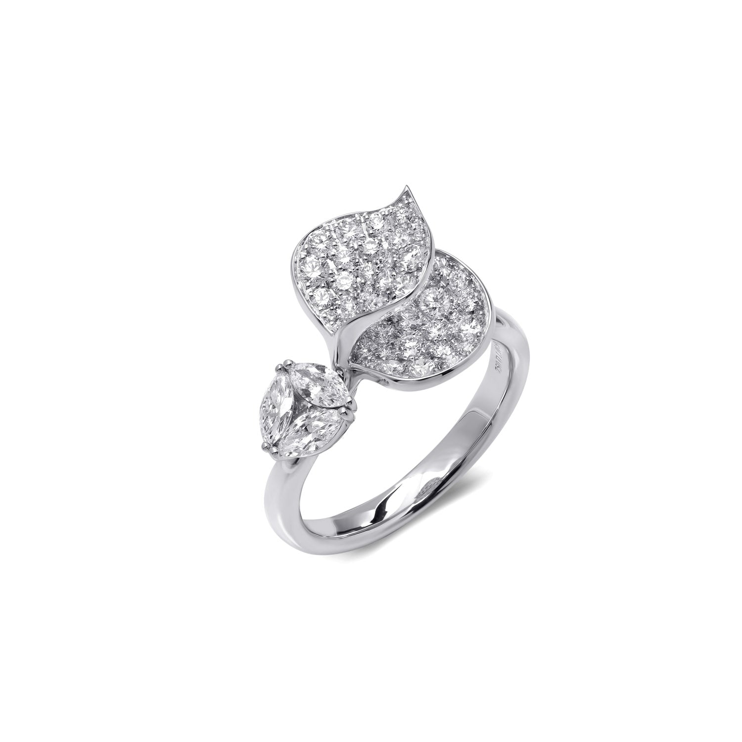 À FLEUR DE PARIS Diamond Double Leaf Ring